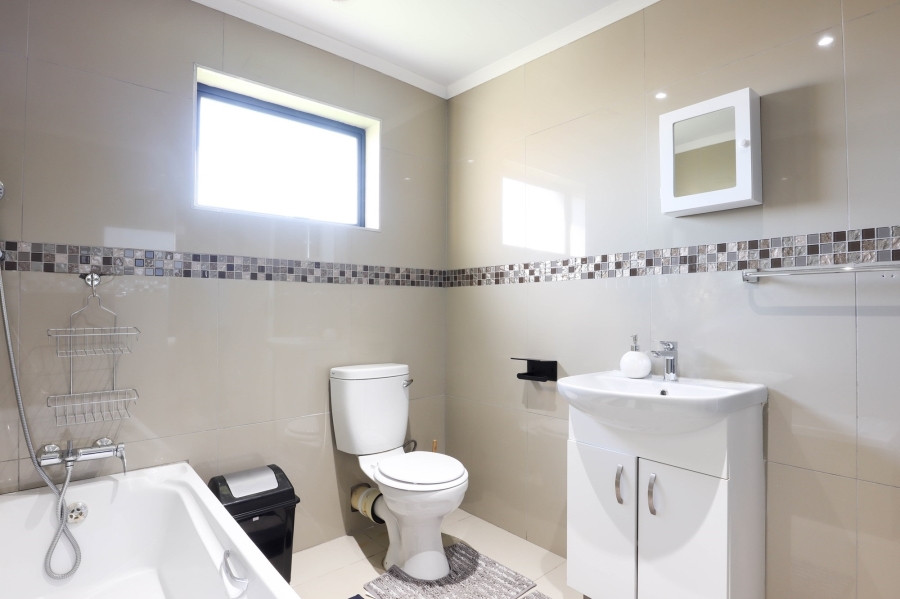 4 Bedroom Property for Sale in Darling Western Cape